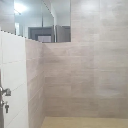 Apartament La Colt De Mare *