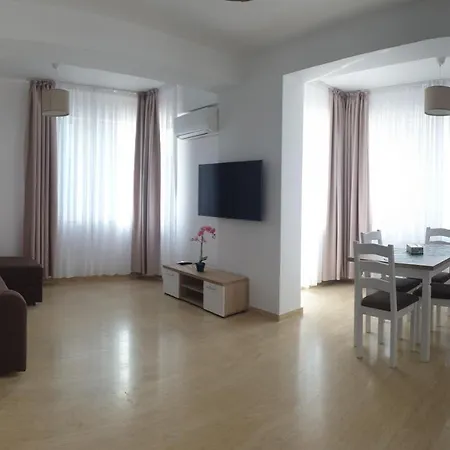Apartament La Colt De Mare Apartament *